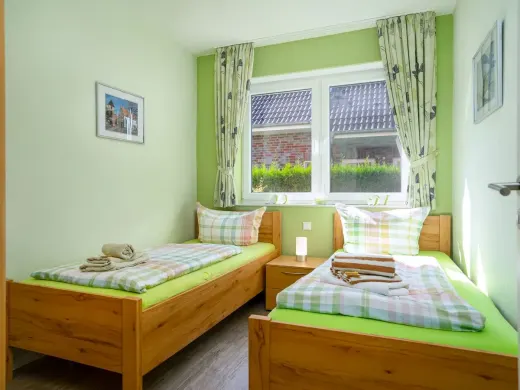 Weiteres Schlafzimmer mit Einzelbetten