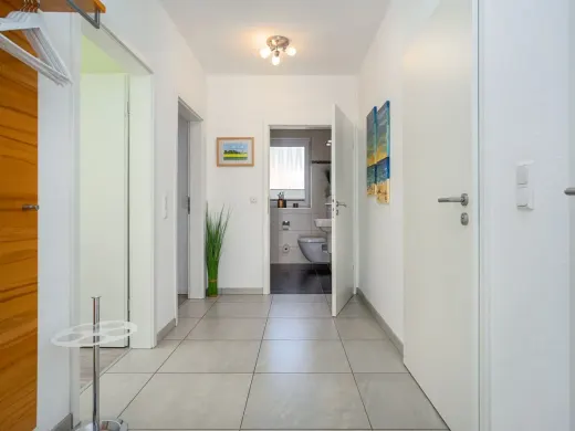 Große Diele mit Garderobe
